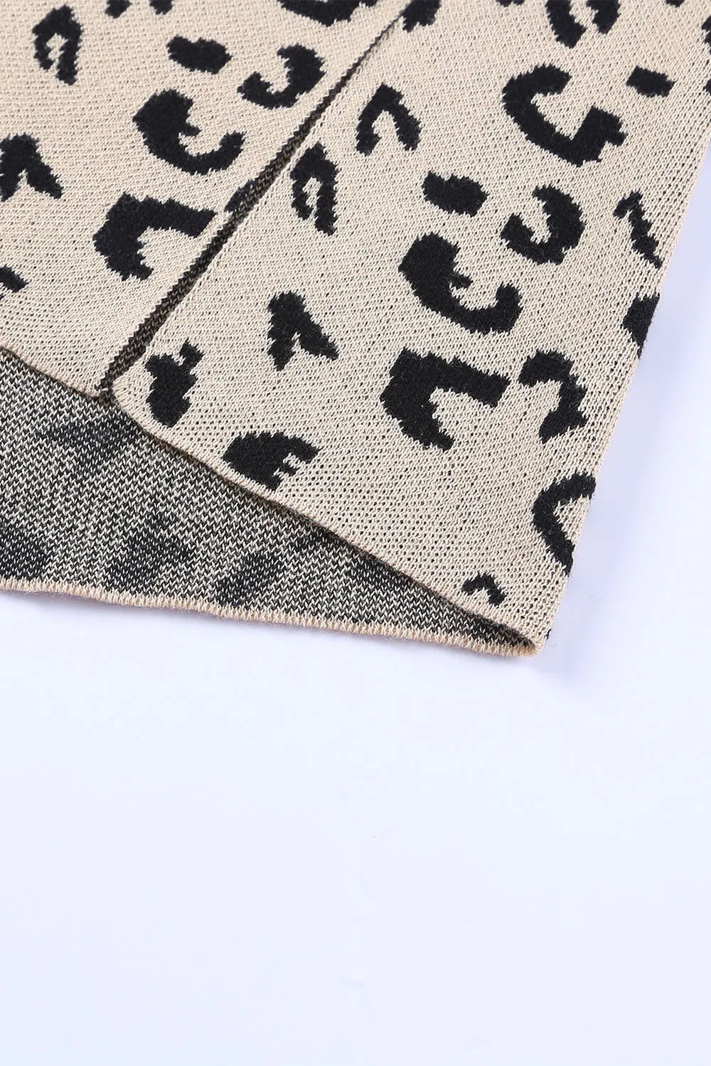 6877b025-4460-464b-8143-83a31cac168b-Max